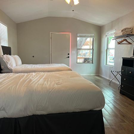 Rivercity Rv Park New Braunfels Buitenkant foto